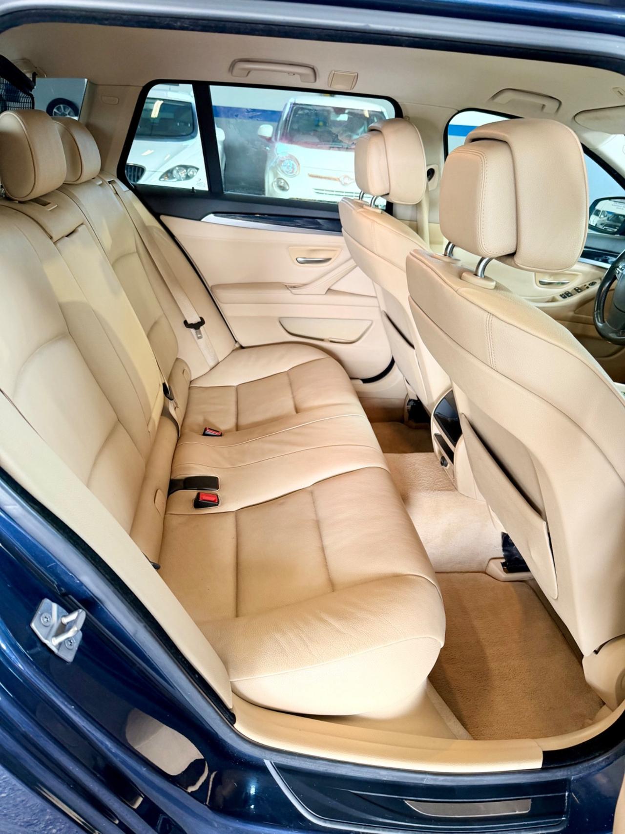 Bmw 520 520d xDrive Touring Luxury