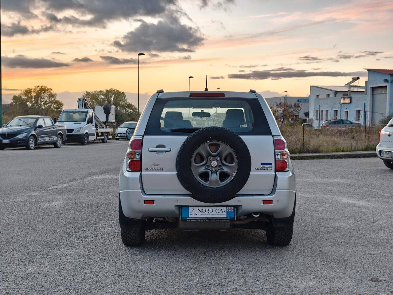 Suzuki Grand Vitara MOTORE NUOVO KM0 1.9 DDiS 3 porte