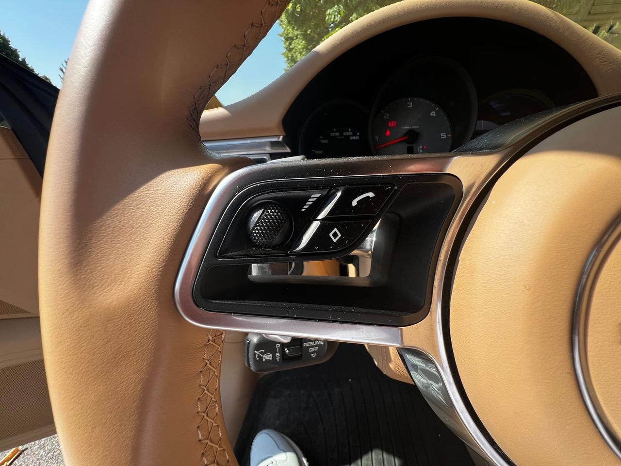 Porsche Macan 3.0 S #11485