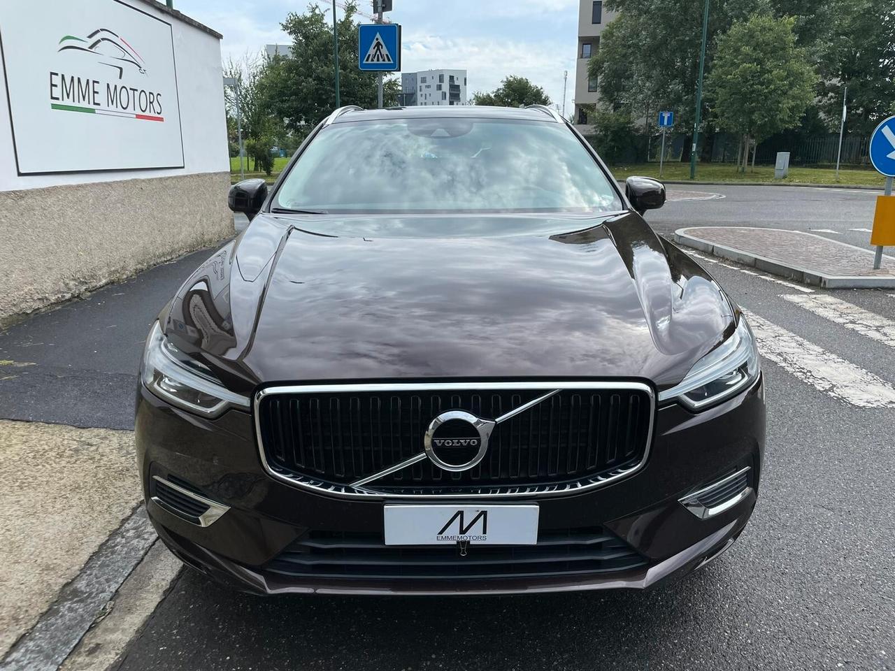 Volvo XC60 2.0 t8 BusinessPlus awd 303cv my20 -AUT/NAVI/TETTO