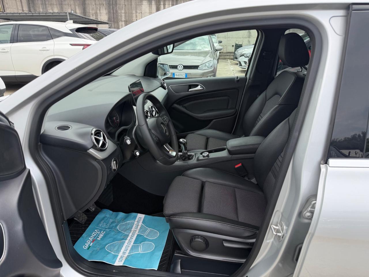 Mercedes-benz B 180 d Premium