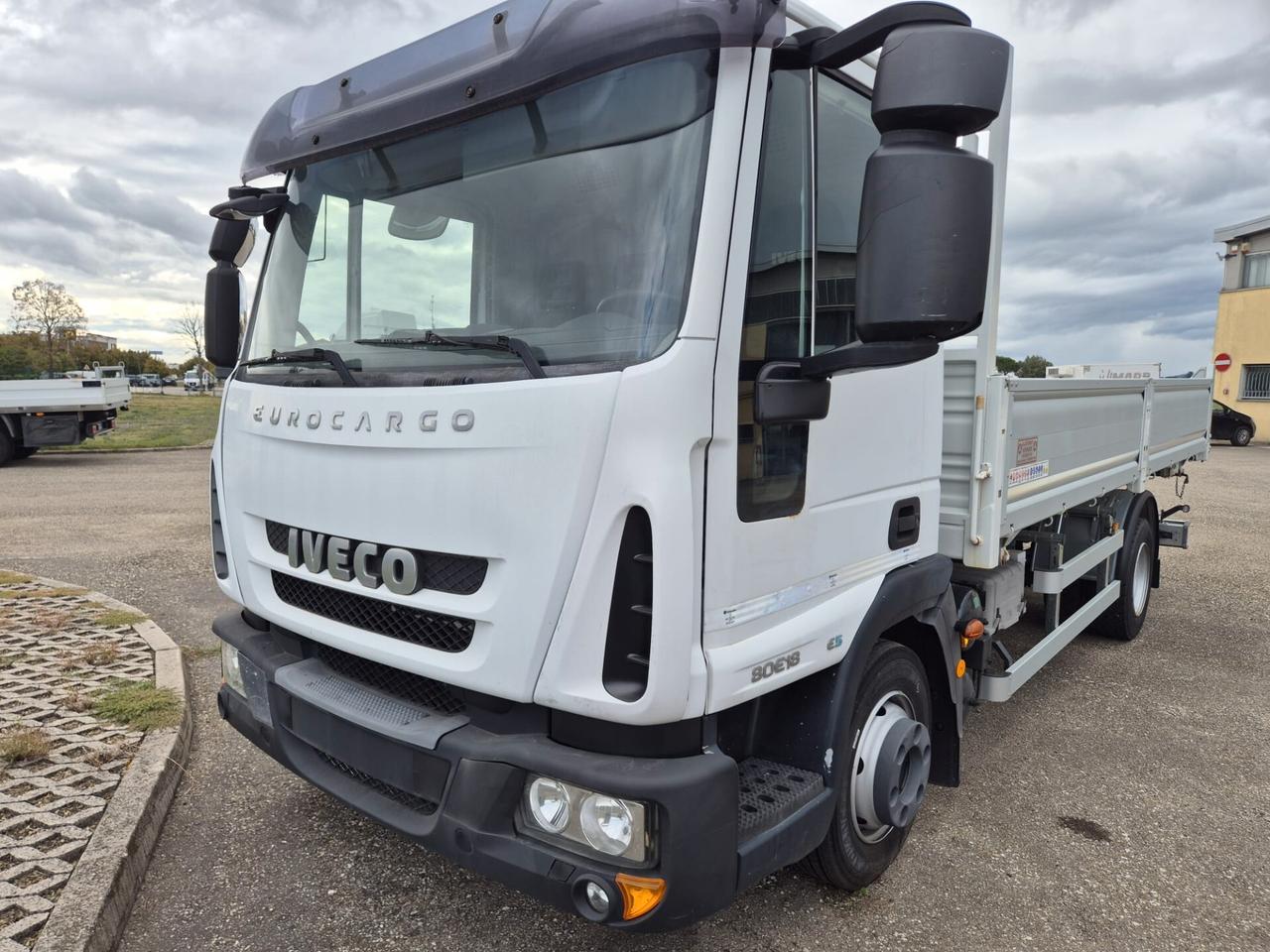 EUROCARGO ML75E18 CASSONE NUOVO