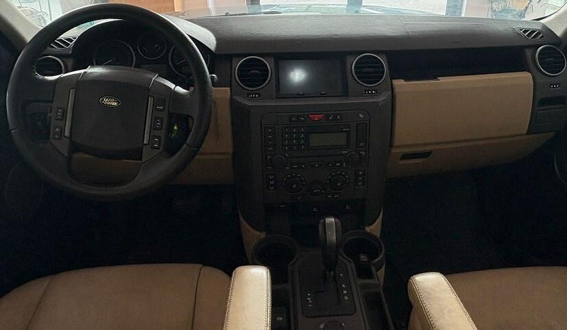 LAND ROVER DISCOVERY 3 POSTI 7 Con 4X4 RUOTE MOTRICI CAMBIO AUT. DIESEL 2700 CV 190 Km 155.328 Certificati