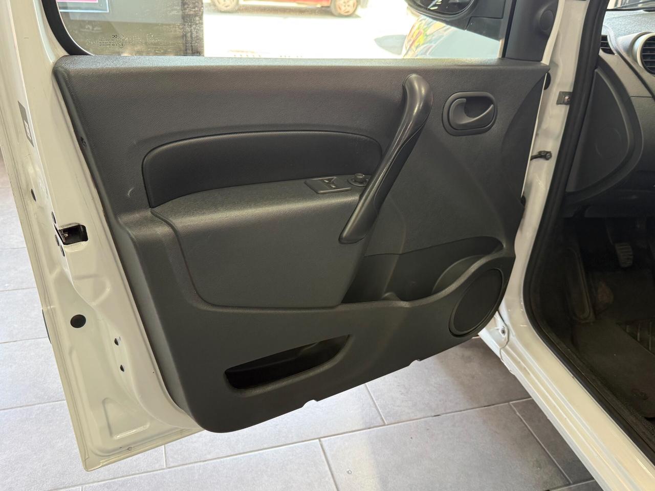 Renault Kangoo 1.5 dCi 75CV F.AP. S&S 3p. Express Compact Energy