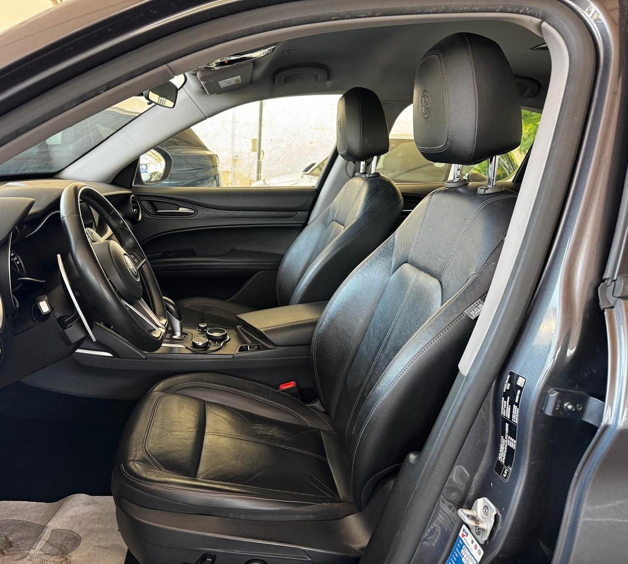 Alfa Romeo Stelvio 2.2 Turbodiesel 180 CV AT8 Q4 Executive