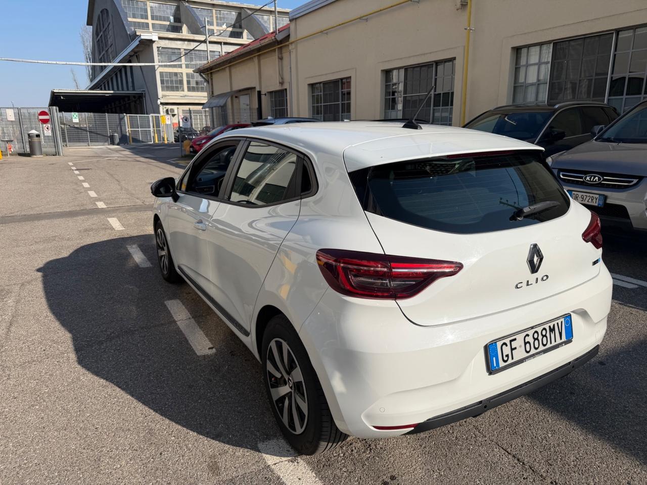 Renault Clio Full Hybrid E-Tech 140 CV 5 porte Intens