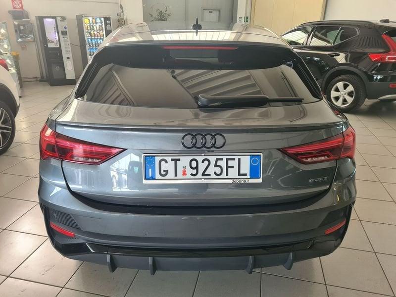 Audi Q3 Sportback 45 TDI quattro S tronic S Line Edition