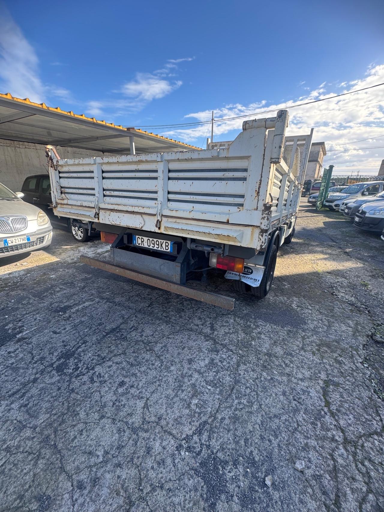 Iveco Daily 35c13 ribaltabile tre laterale anno 2004