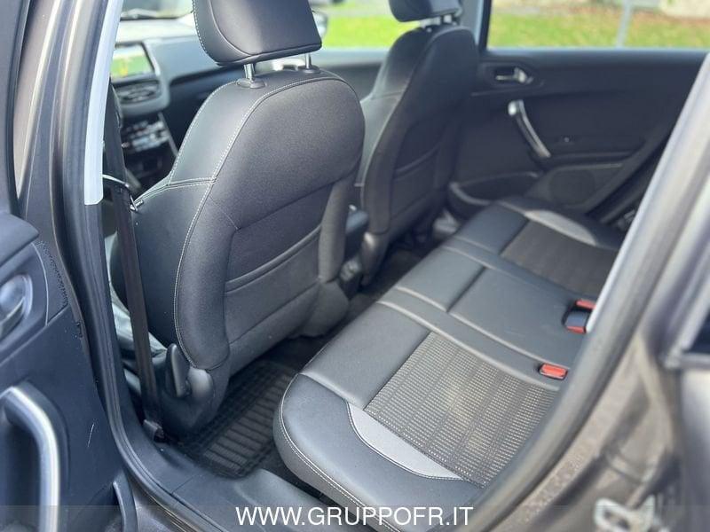 Peugeot 2008 BlueHDi 120 S&S Allure