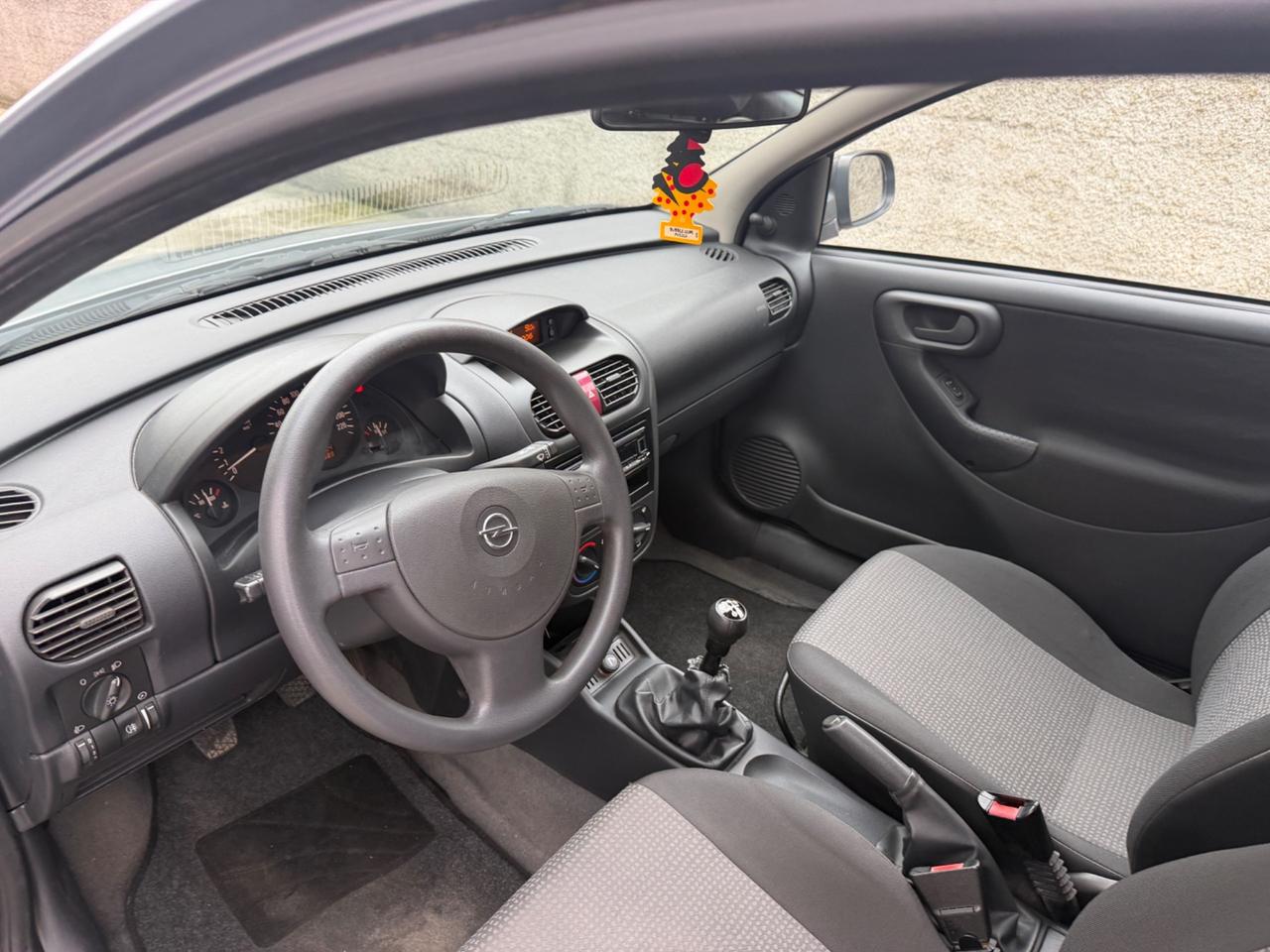 Opel Corsa 1.0i benzina euro4 unico proprietario