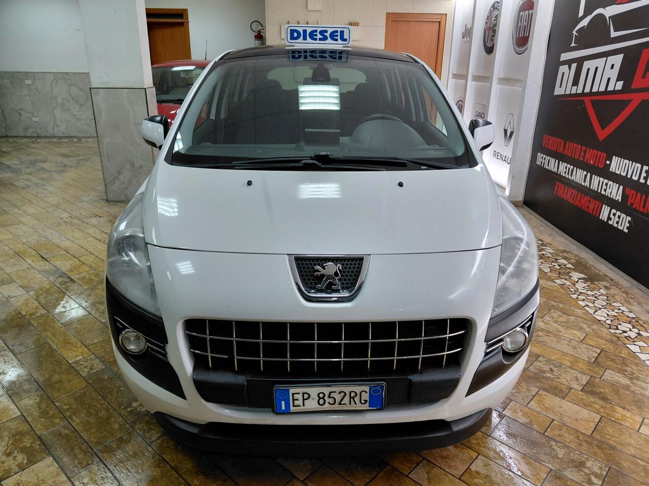 Peugeot 3008 1.6 HDi 115CV anno 2013