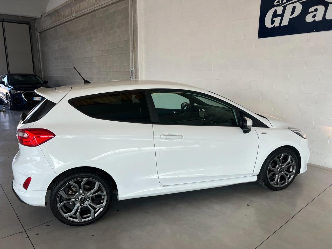 Ford Fiesta 1.5 TDCi 120 CV 3 porte ST-Line OK NEOPATENTATI