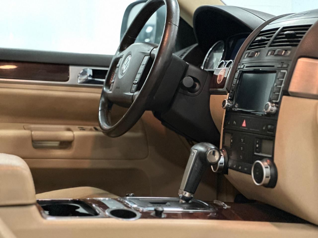 Volkswagen Touareg 3.0 V6 TDI DPF Exclusive