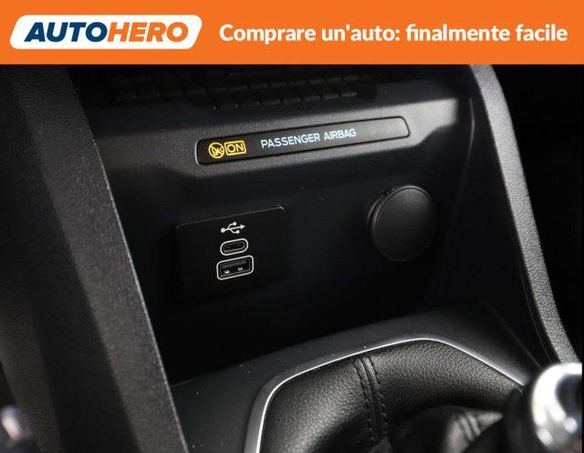 FORD Tourneo Courier 1.0 EcoBoost Titanium