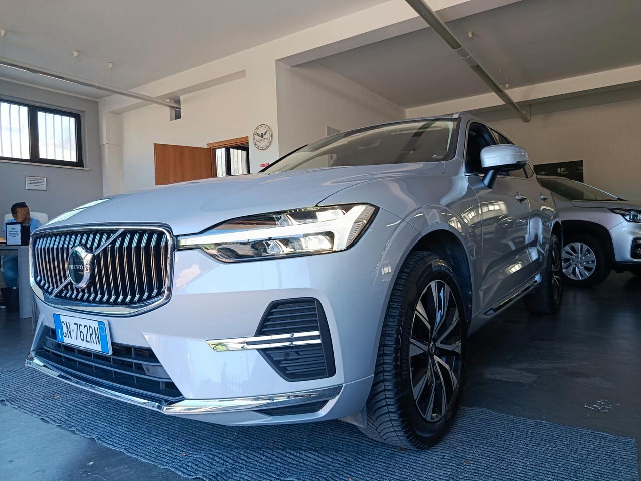 Volvo XC 60 XC60 B4 (d) automatico Core