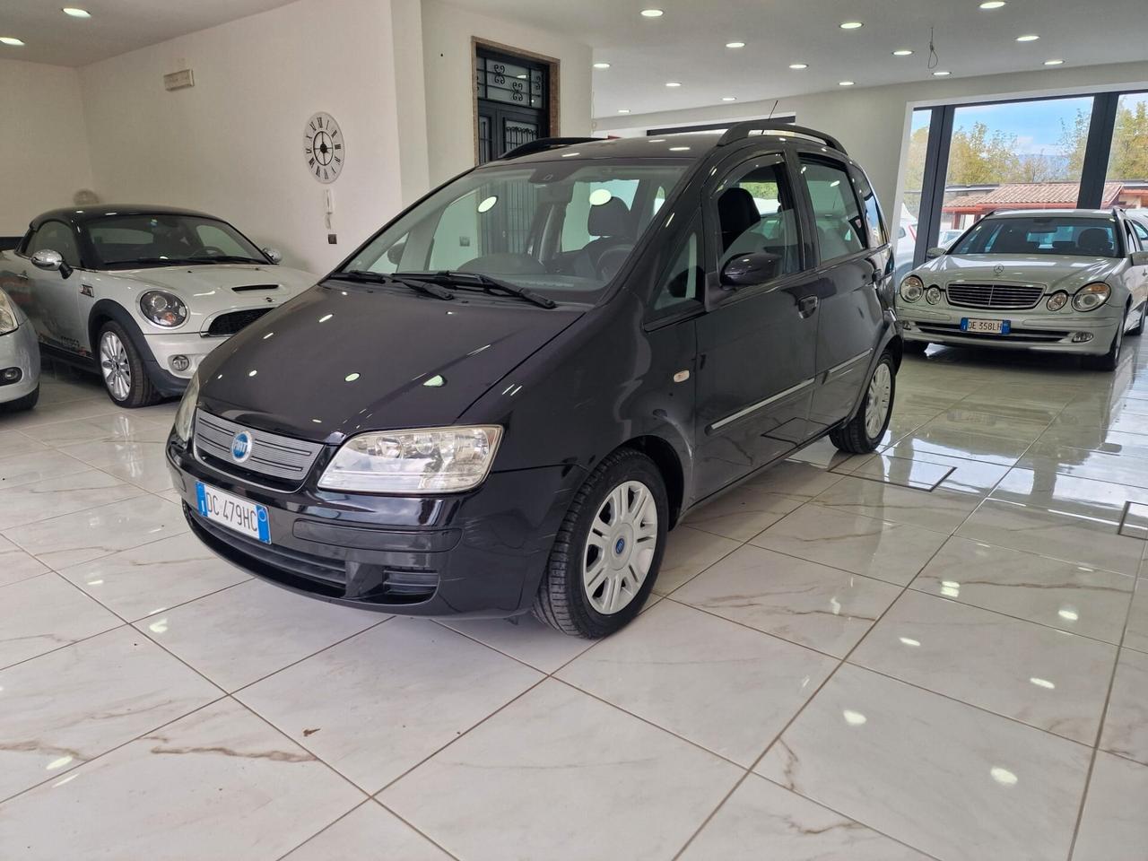 Fiat Idea 1.3 Multijet 16V 90 CV. Cambio Automatico