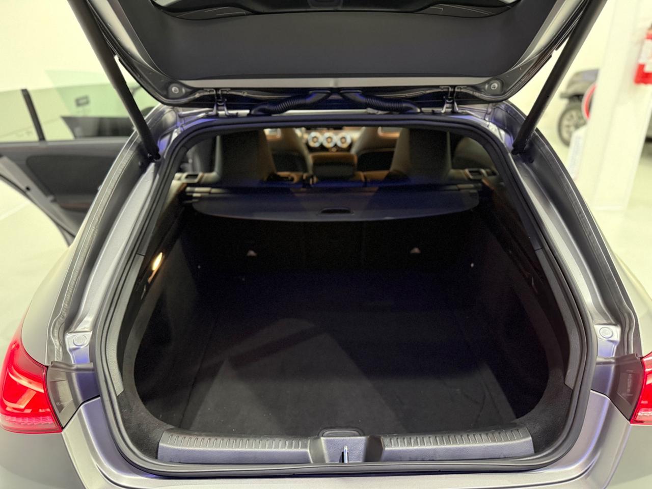 Mercedes-benz CLA 180 d Automatic Premium AMG