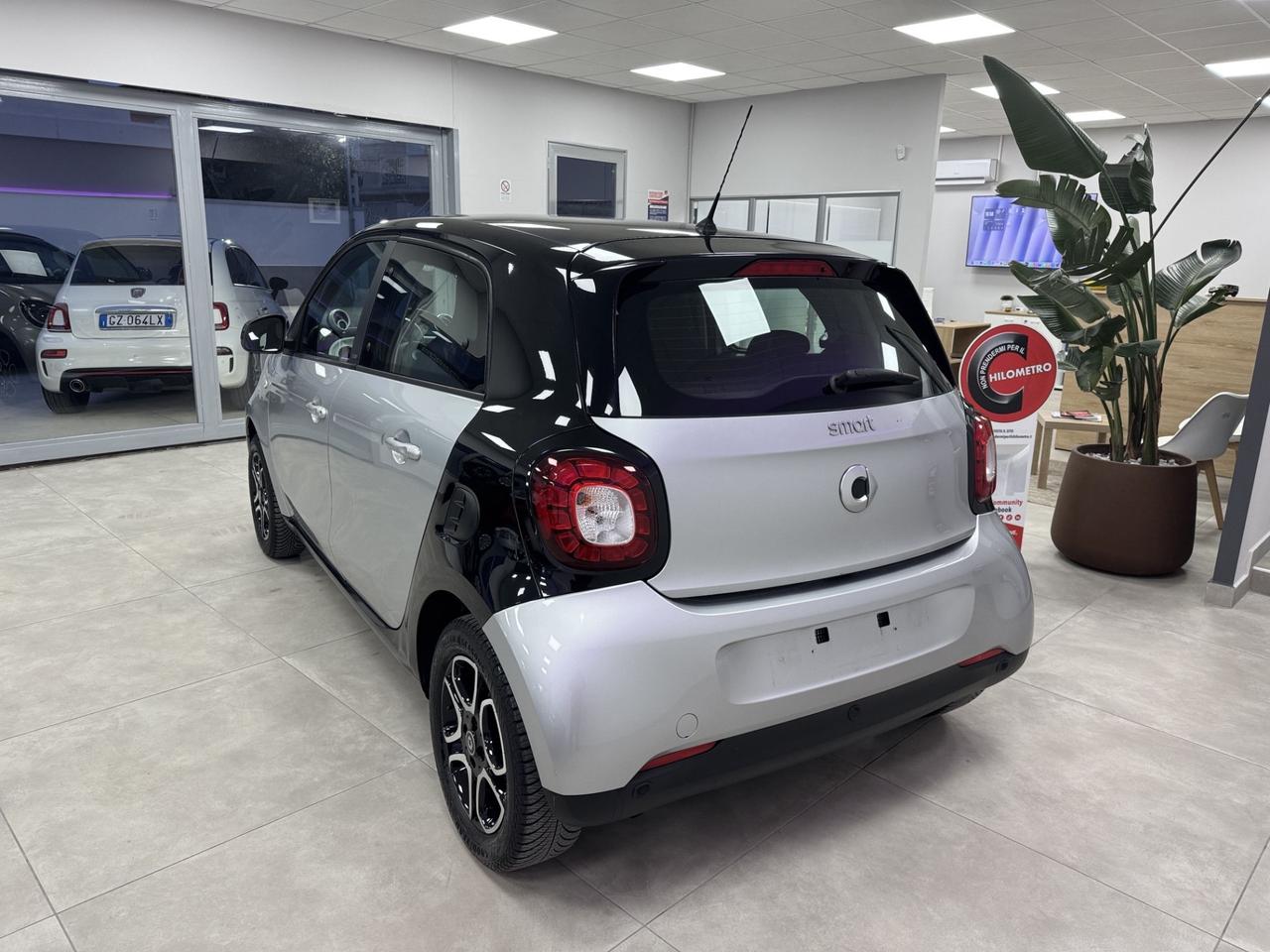 Smart ForFour 70 1.0 Passion