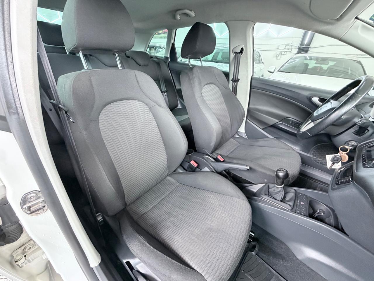 Seat Ibiza ST 1.6TDI 105CV NEOPATENTATI 2011