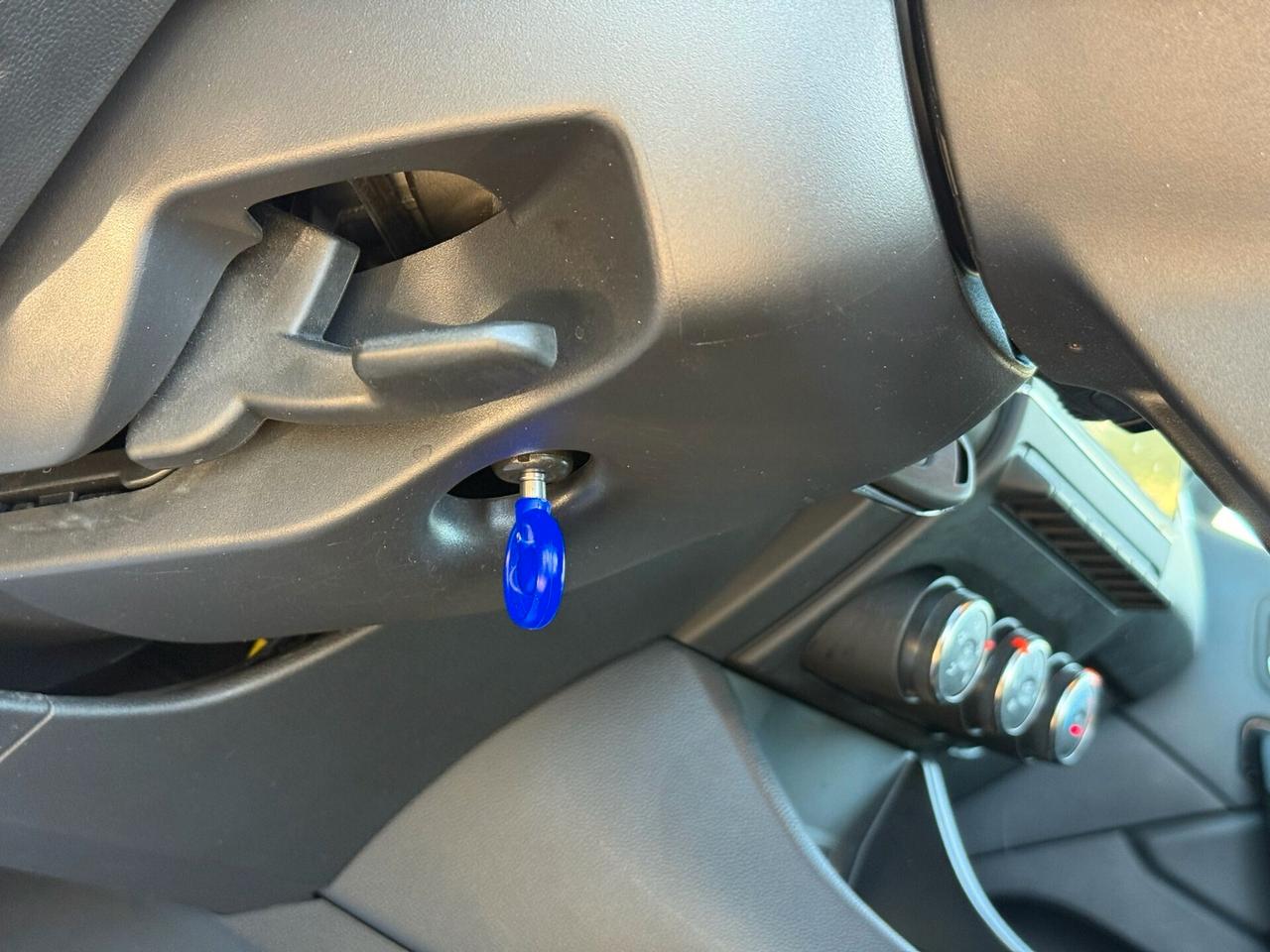 Captur TCe 100 CV GPL Equilibre N1 Autocarro Iva Esposta 2024