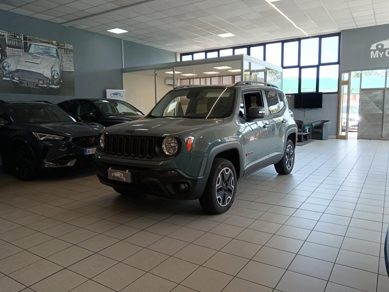 Jeep Renegade Trailhawk 4x4 Diesel Automatica