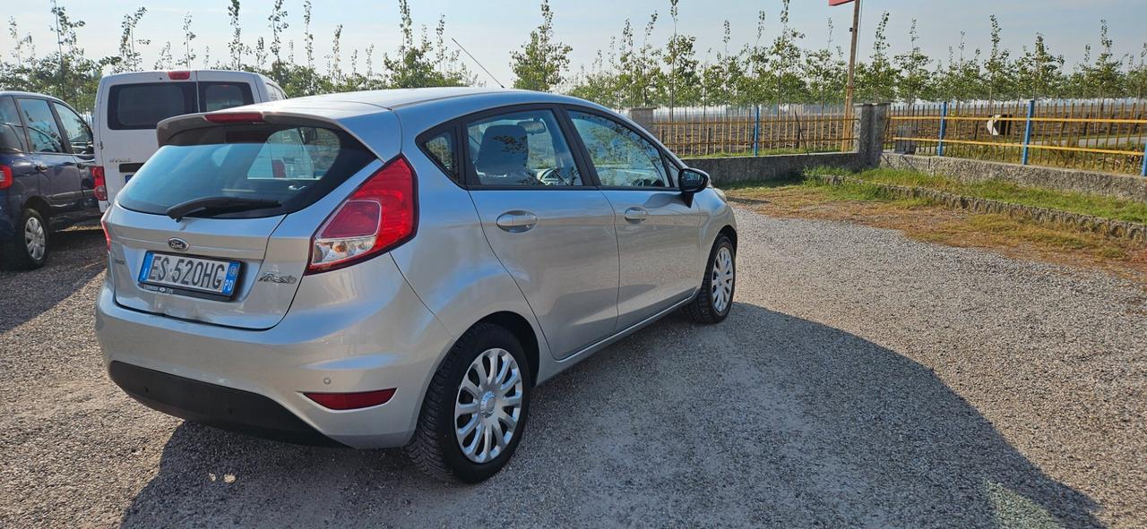 Ford Fiesta 1.4 5p. Bz.- GPL Titanium