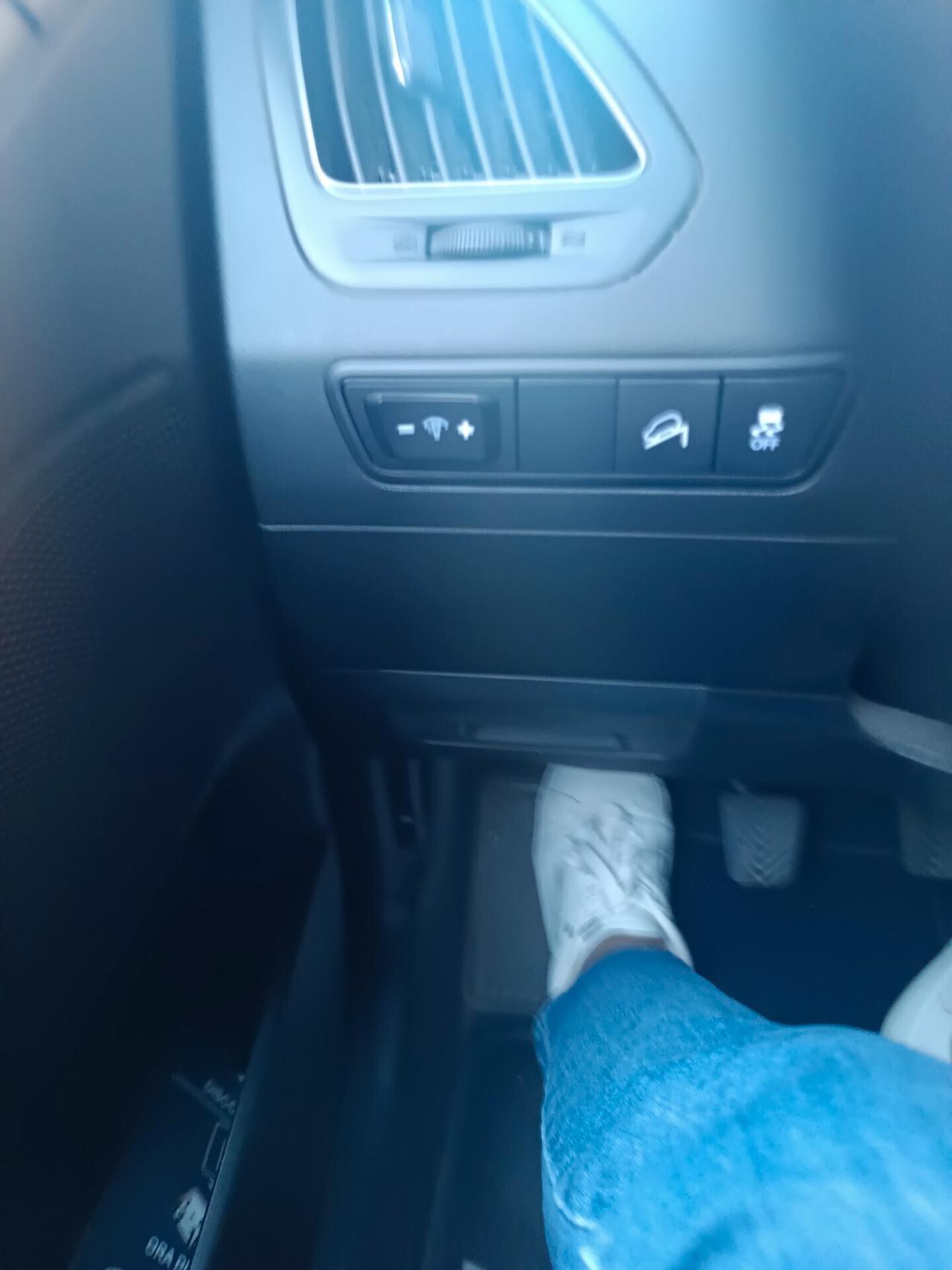 Hyundai iX35 1.7 CRDi 2WD Xpossible NAVI CAMERA