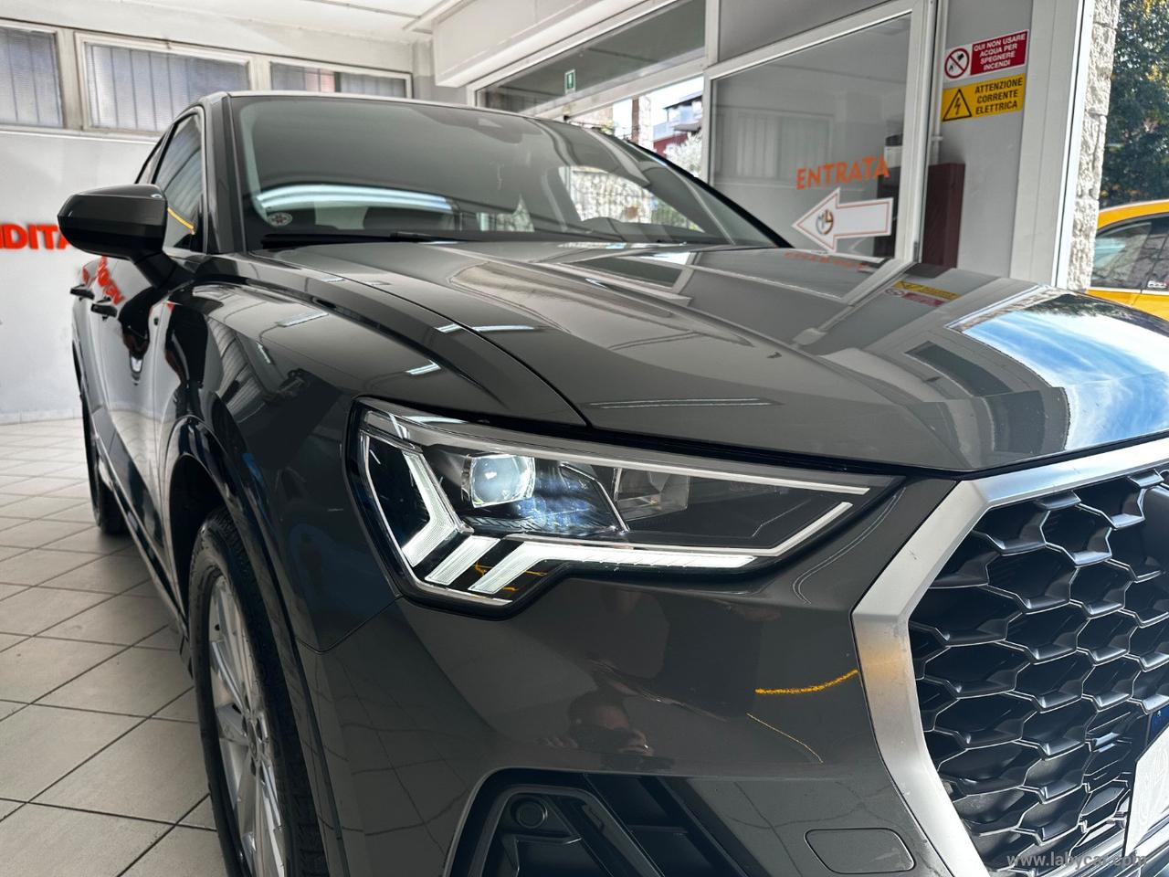 AUDI Q3 SPB 35 TFSI Business Plus