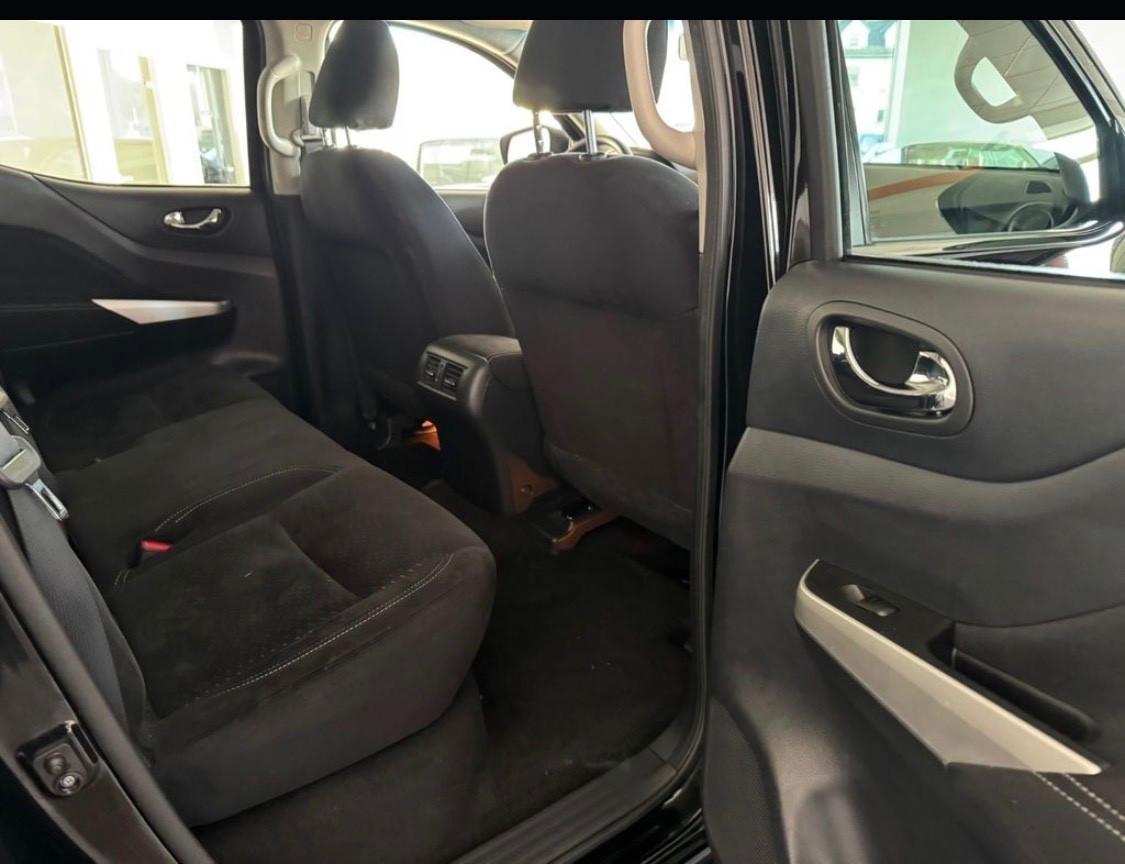 Nissan Navara 2.3 dCi 190 CV 4WD Double Cab Tekna * Cambio 6M