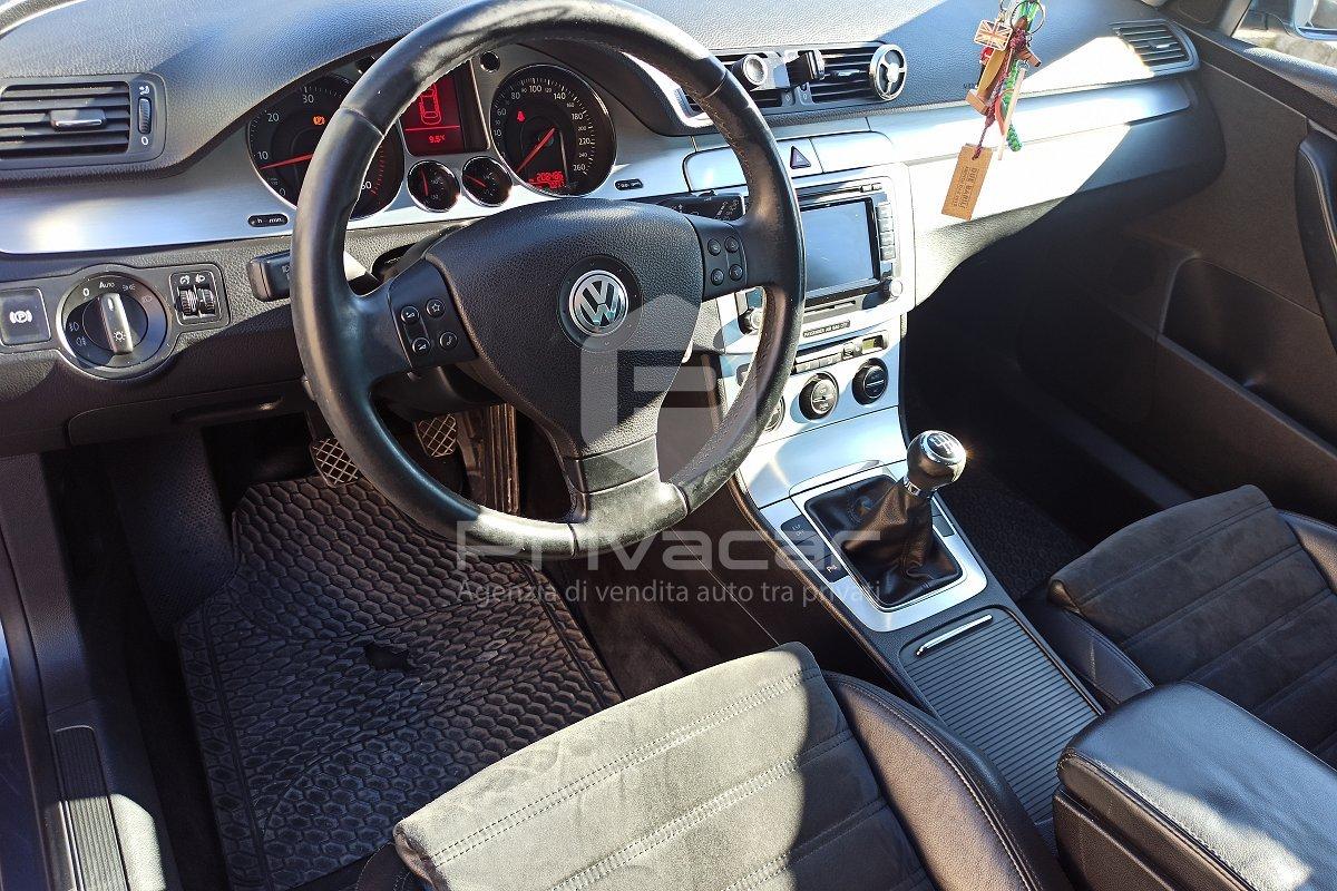 VOLKSWAGEN Passat 2.0 TDI DPF Var. Highline