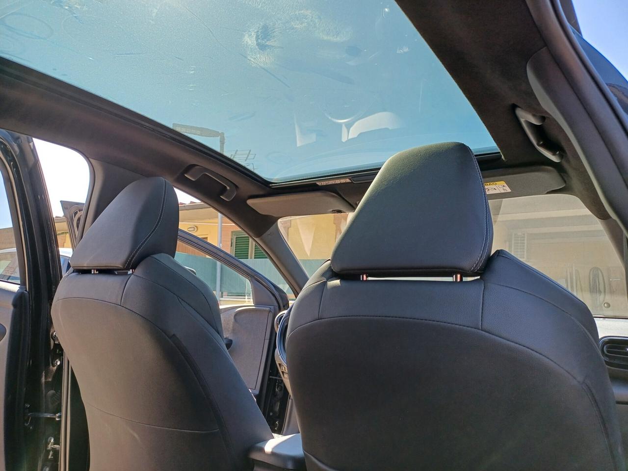 Toyota Yaris 1.5 Hybrid 5 porte Lounge(TETTO PANORAMICO)