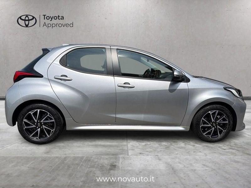 Toyota Yaris Hybrid Trend MY22