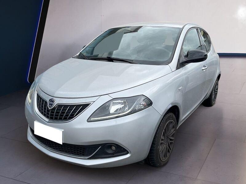 Lancia Ypsilon III 2021 1.0 firefly hybrid Gold s&s 70cv