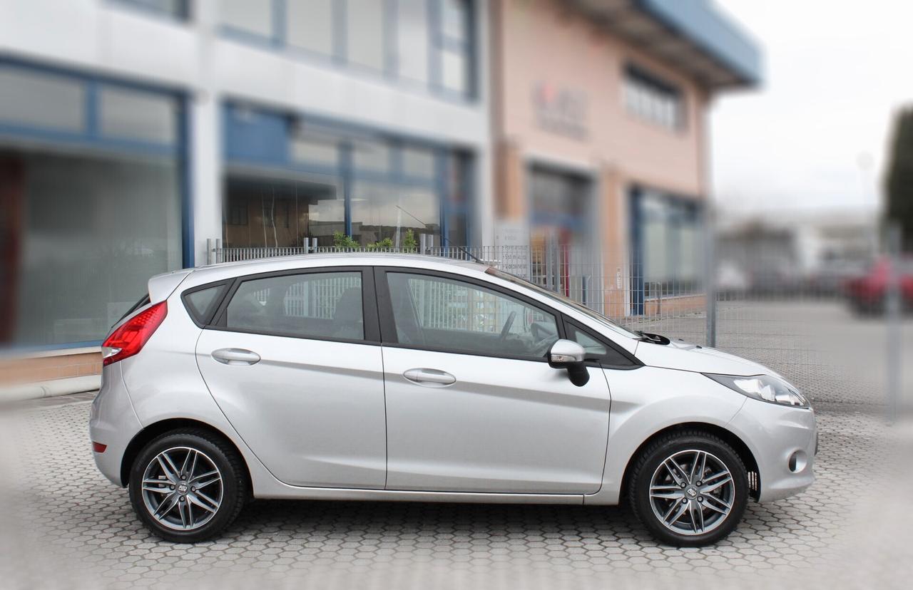 Ford Fiesta+ 1.2 82CV 5 porte