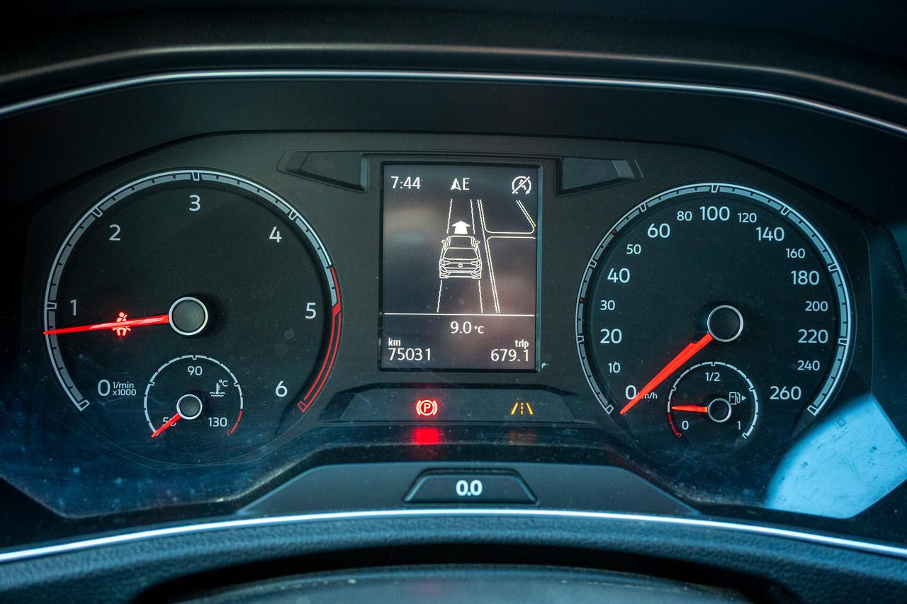 Volkswagen T-Roc 2.0 TDI 4mot MANUALE - GANCIO