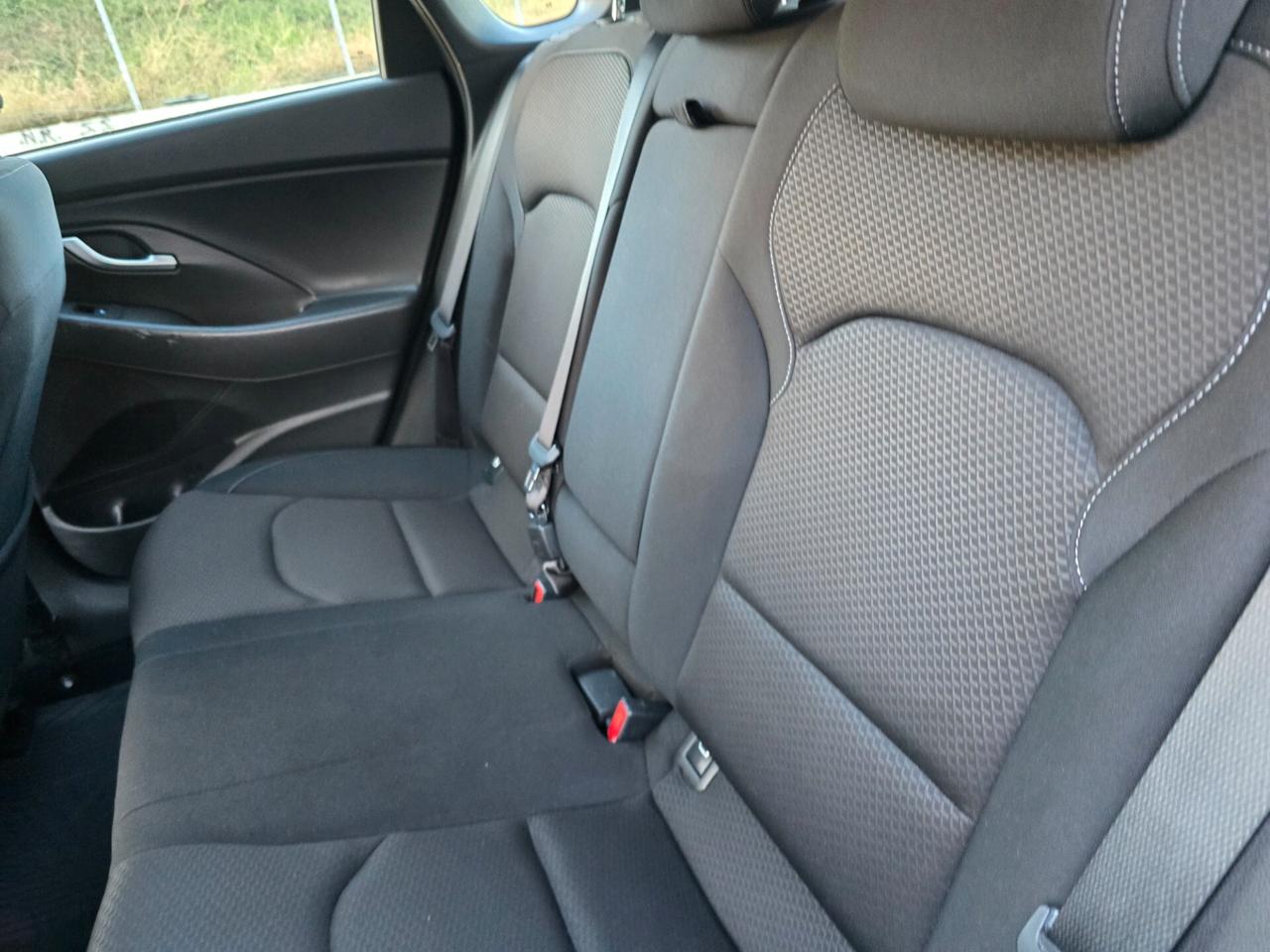 Hyundai i30 1.6 CRDi 110CV 5 porte Comfort