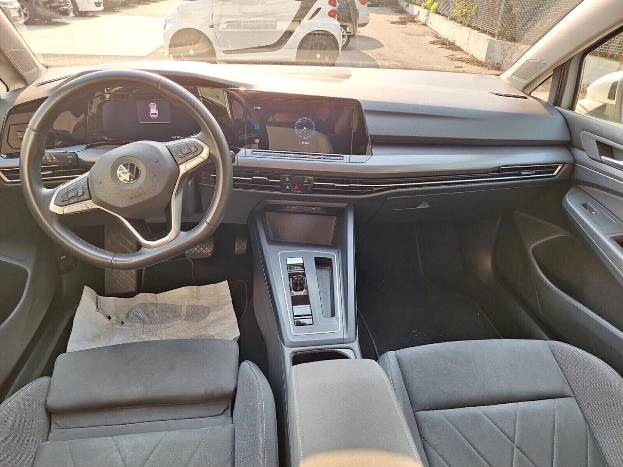 Volkswagen Golf Variant 1.5 TGI DSG Life