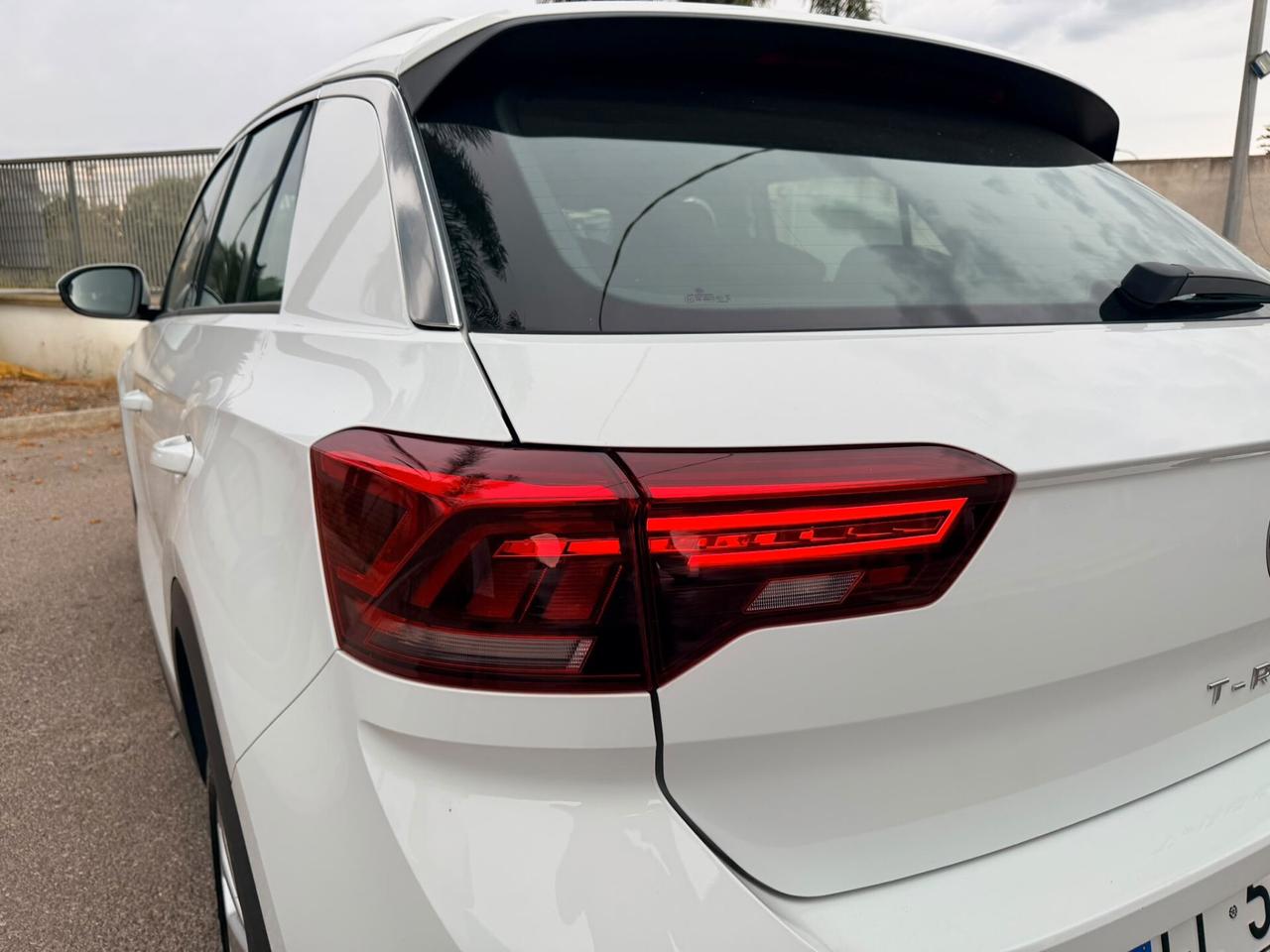 Volkswagen T-Roc 2.0 TDI SCR Style Virtual/Led