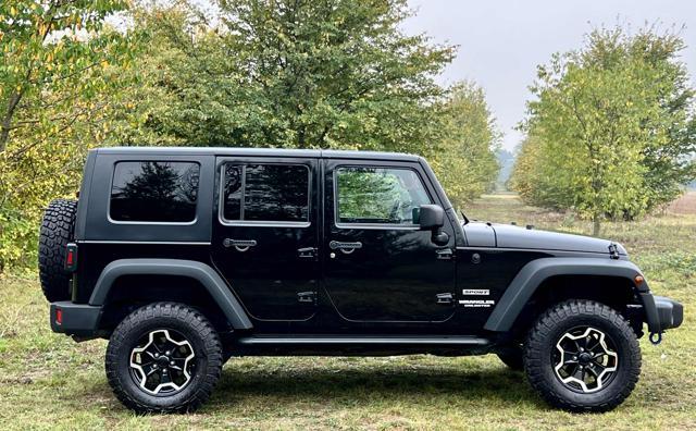 JEEP Wrangler Unlimited 2.8 CRD Sport Auto