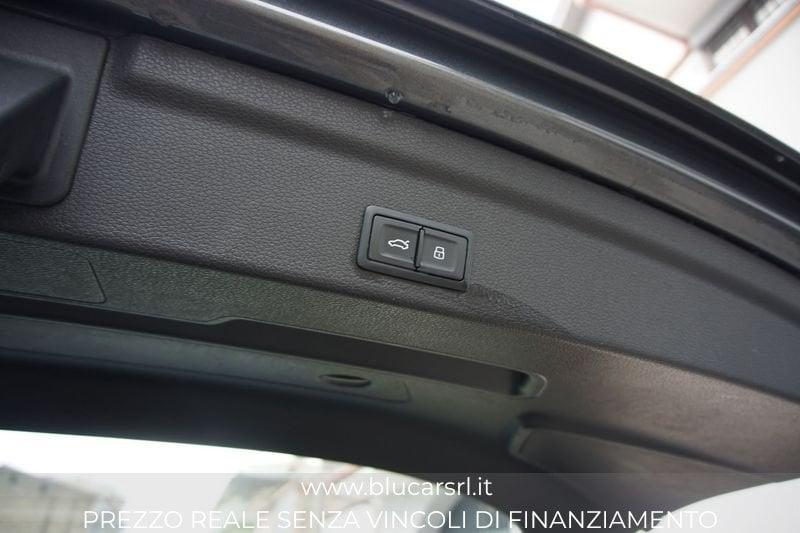 Audi Q3 Sportback 35 TDI quattro S tronic S Line Edition