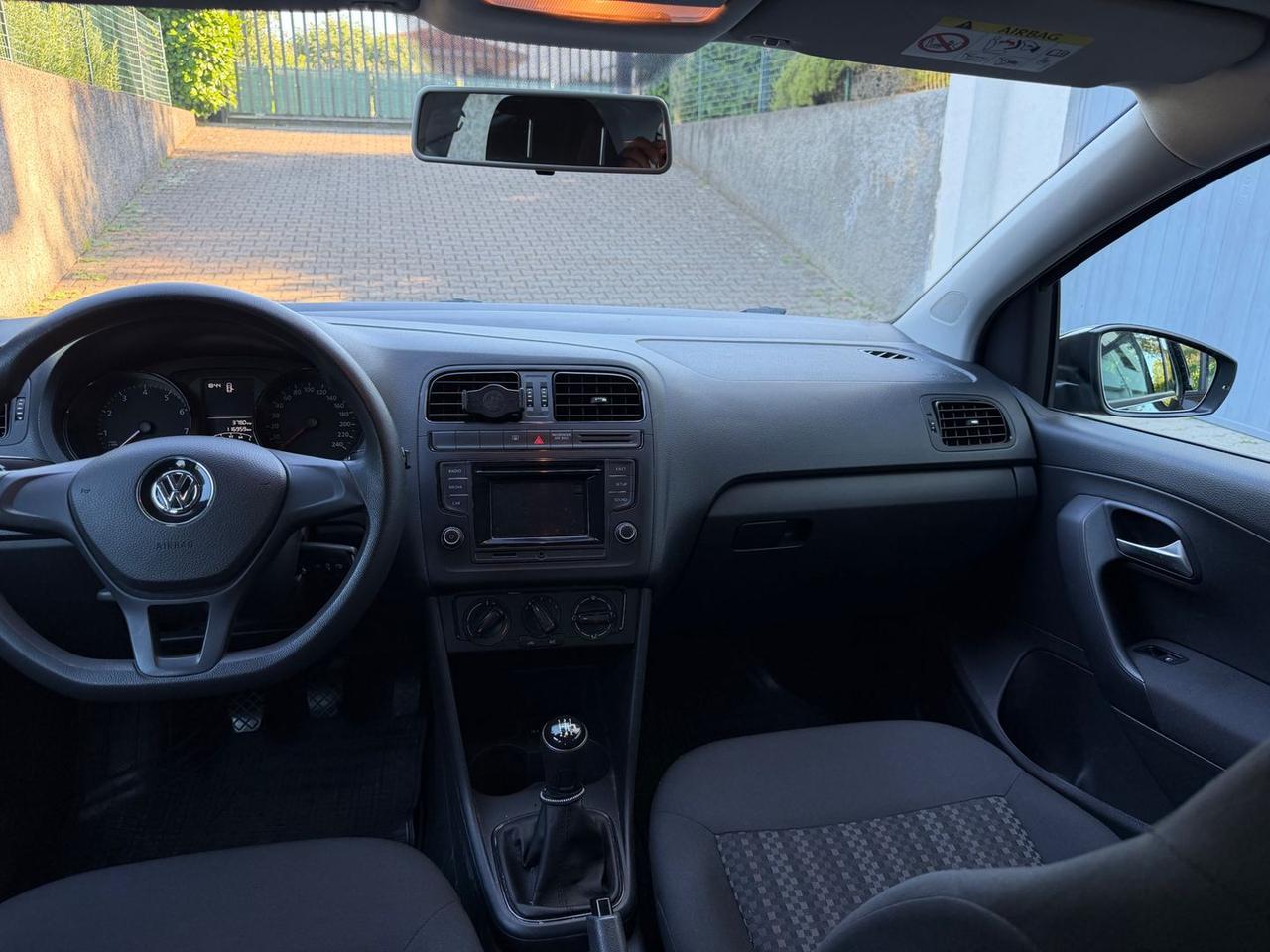 Volkswagen Polo 1.0 Trendline #11449
