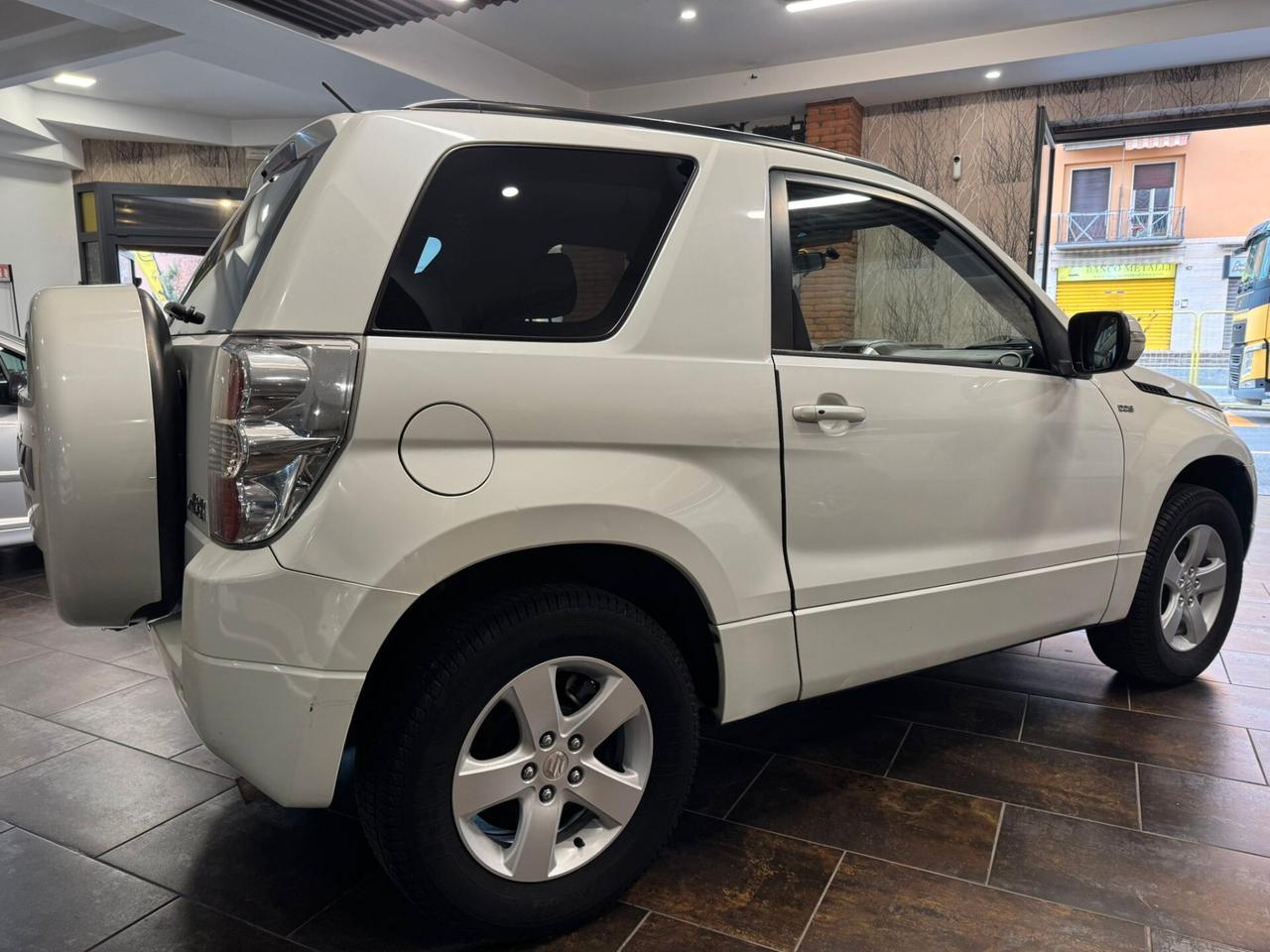 Suzuki Grand Vitara 1.9 DDiS 3 porte Offroad