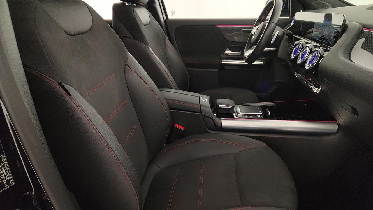 Mercedes-Benz GLA 220 d Premium 4matic auto