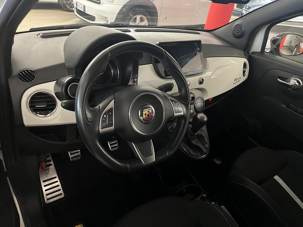 Abarth 500 1.4 Turbo 140CV
