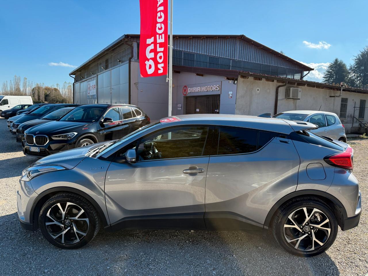 Toyota C-HR 1.8 Hybrid E-CVT Lounge