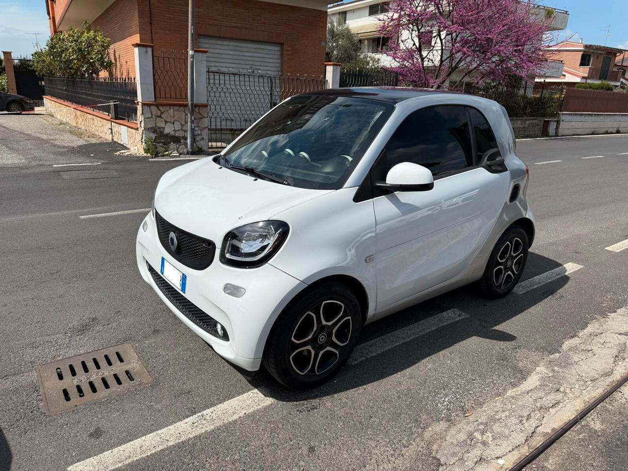 Smart ForTwo 1000 52 kW - Tutto incluso - Superprezzo - Finanziabile