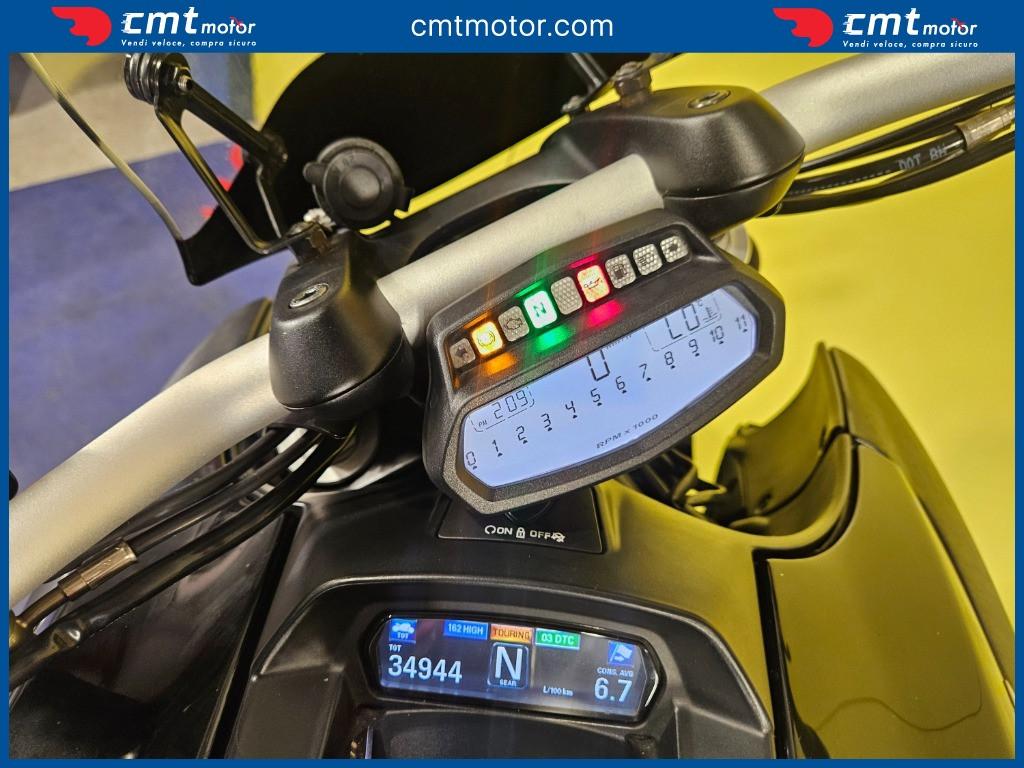 Ducati Diavel 1200 - 2011