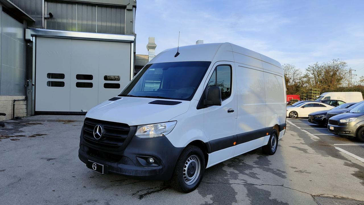 Mercedes-Benz sprinter 316 2.1 cdi F 37/35 rwd H2 7G-tronic