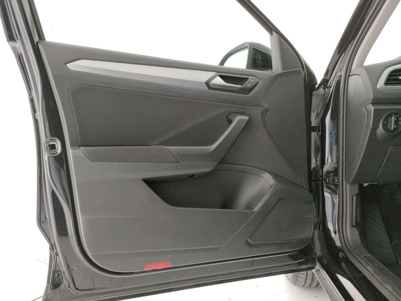 Volkswagen T-Roc 1.0 tsi life 110cv