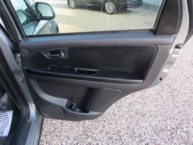 FIAT Sedici 1.9 MJT 4x4 Dynamic